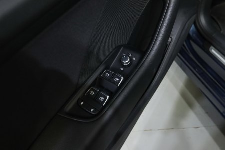 Audi A3 Híbrido enchufable 1.4 TFSI e-tron S tronic Sportback 18