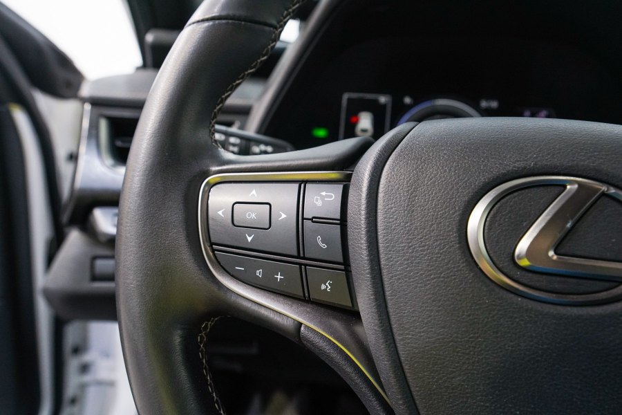 Lexus UX Híbrido 2.0 250h Business Navigation 20