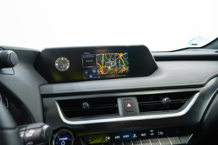 Lexus UX Híbrido 2.0 250h Business Navigation 25