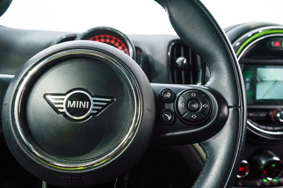 MINI Countryman Híbrido enchufable Cooper S E ALL4 22