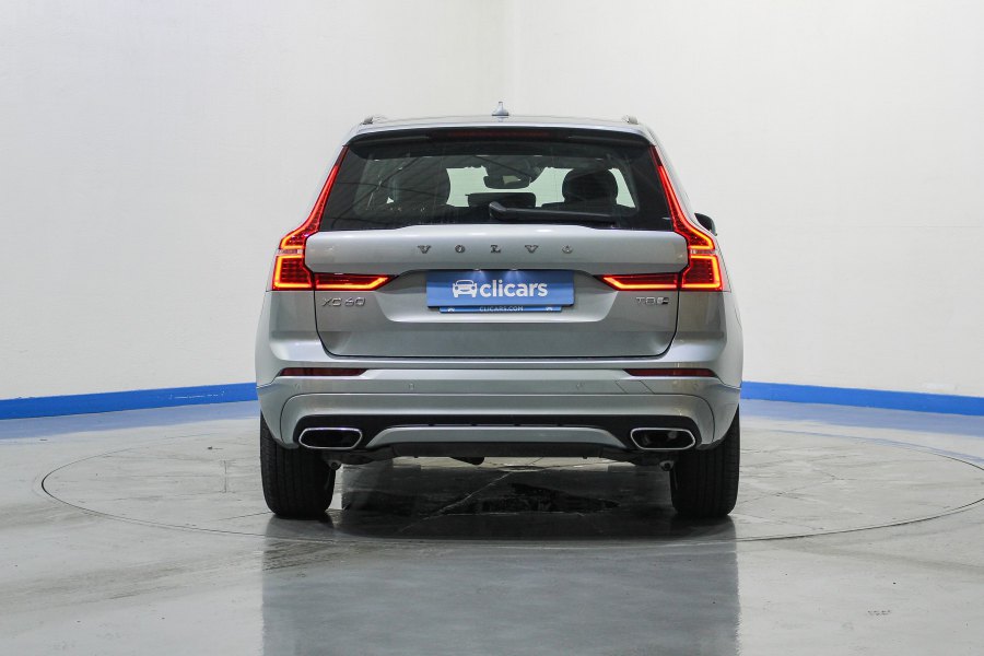 Volvo XC60 Híbrido enchufable 2.0 T8 AWD R-Design Auto 4