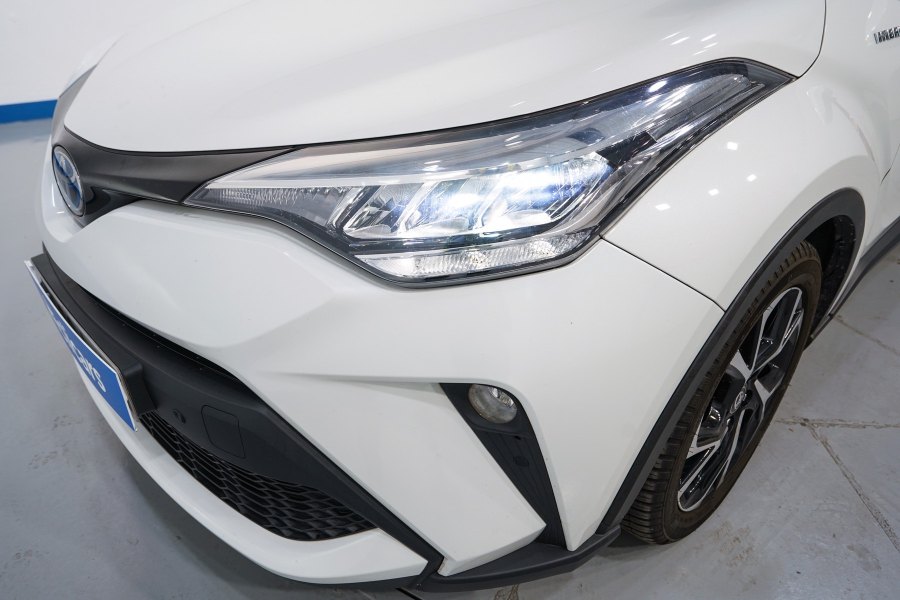 Toyota C-HR Híbrido 1.8 125H Advance 9