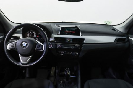 BMW X1 Diésel sDrive18dA Business 13
