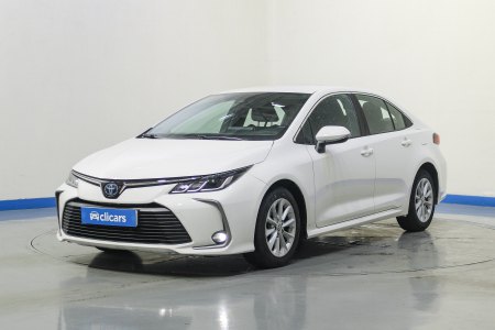 Toyota Corolla Sedán 125H Active Tech