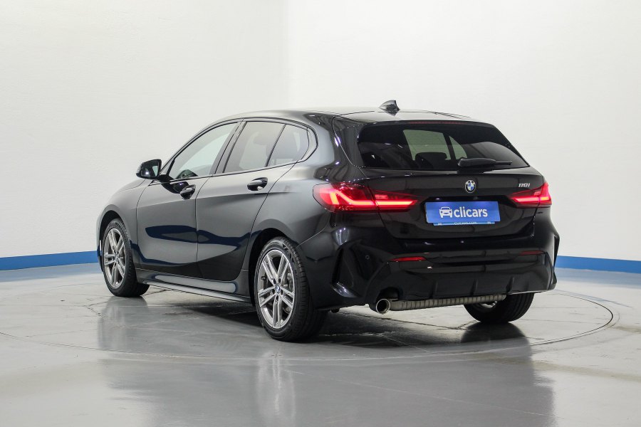 BMW Serie 1 Gasolina 118iA M Sport 8