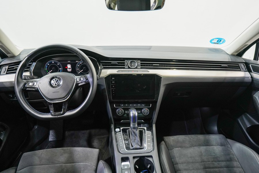 Volkswagen Passat Híbrido enchufable GTE 1.4 TSI 115kW (156CV) DSG 6