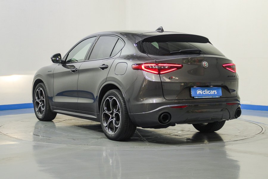 Alfa Romeo Stelvio Diésel 2.2 Diésel 154kW (210CV) Veloce Q4 8