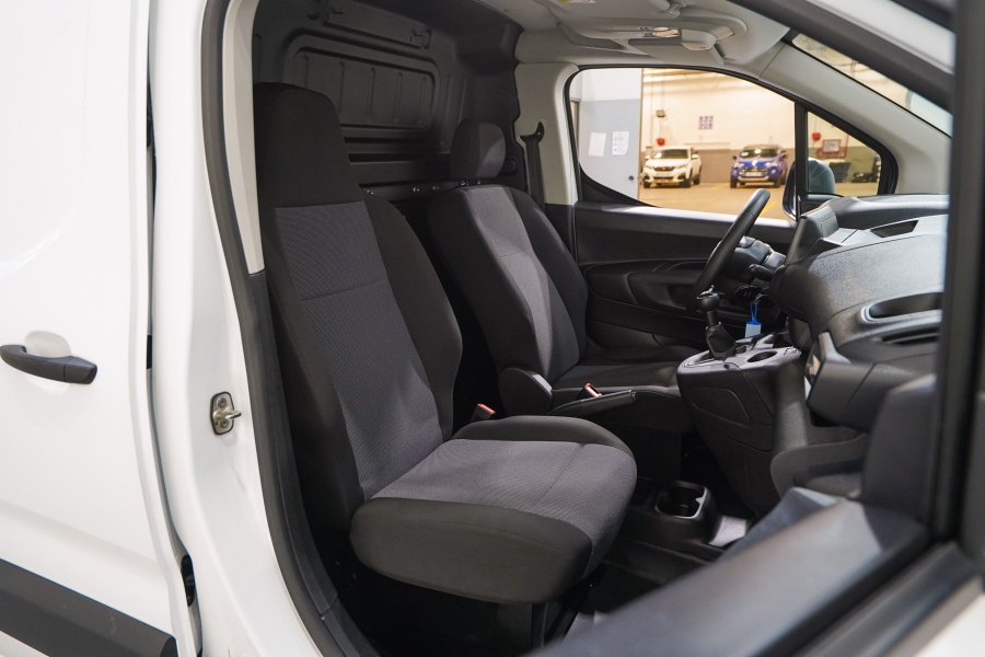 Citroën Berlingo Diésel Talla M BlueHDi 100 CONTROL 14