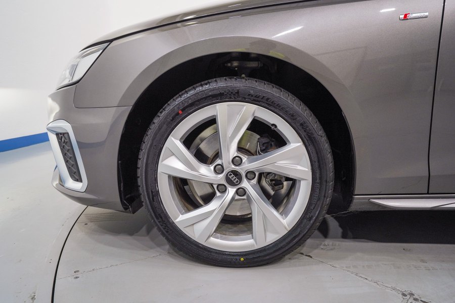 Audi A4 Mild hybrid A4 35 TDI S line S tronic 120kW 10