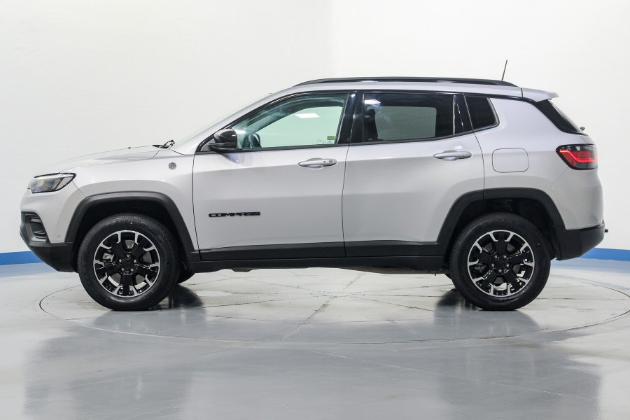 Jeep Compass Híbrido enchufable Compass 1.3 PHEV Trailhawk EAWD Aut. 240 7