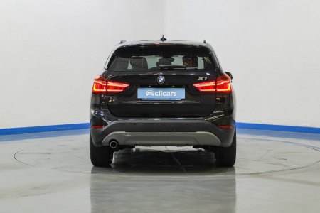 BMW X1 sDrive18d Business 4