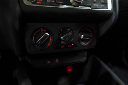 Audi A1 Gasolina Adrenalin 1.0 TFSI 70kW (95CV) Sportback 28