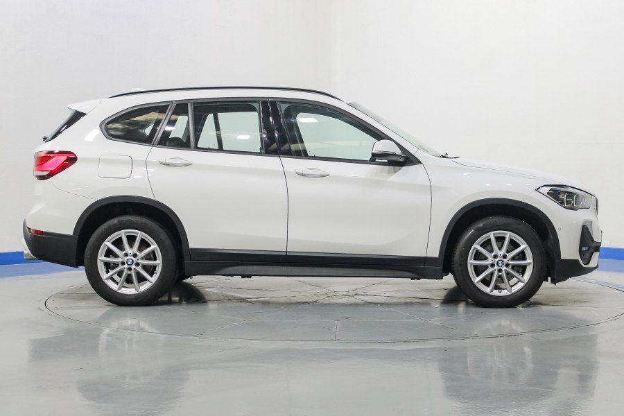 BMW X1 Diésel sDrive18dA Business 6