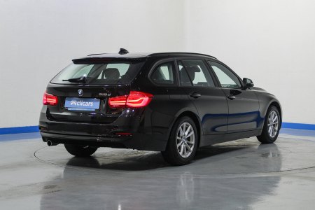 BMW Serie 3 318d Touring 5