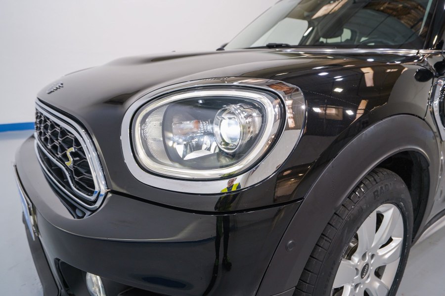 MINI Countryman Híbrido enchufable Cooper S E ALL4 9