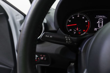 Audi A1 Gasolina Sportback 1.0 TFSI Adrenalin 25