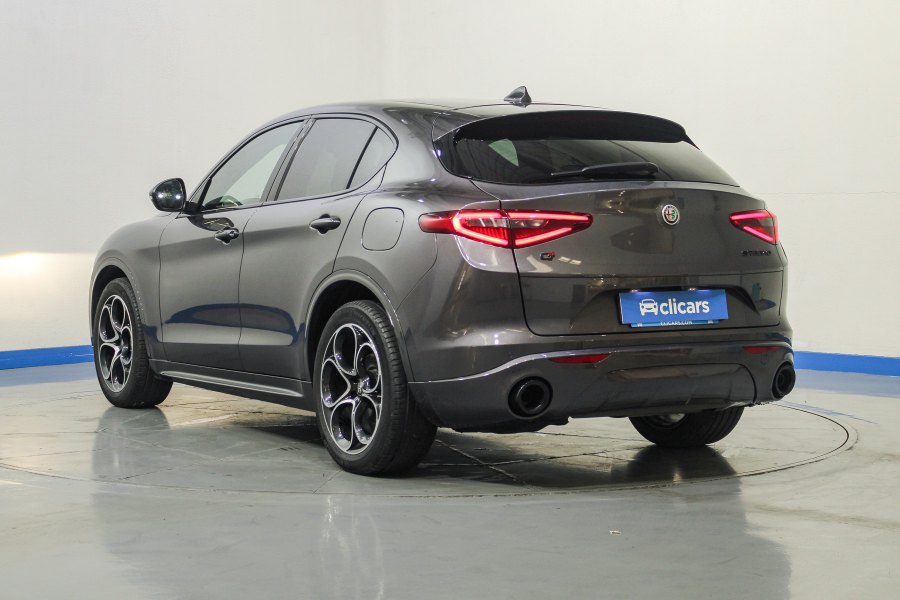 Alfa Romeo Stelvio Diésel 2.2 Diésel 154kW (210CV) Veloce Q4 8