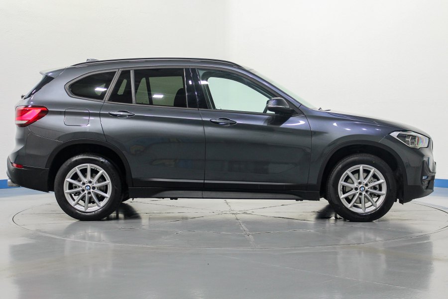 BMW X1 Diésel X1 sDrive 18dA Corporate 6