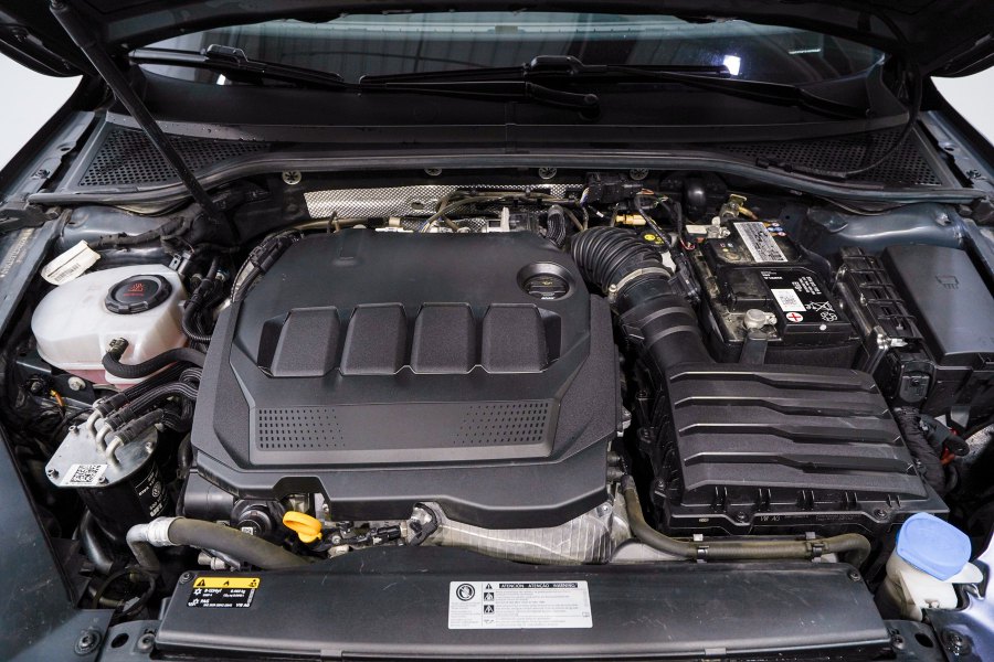 Volkswagen Passat Diésel Variant Executive 2.0 TDI 110kW (150CV) 37