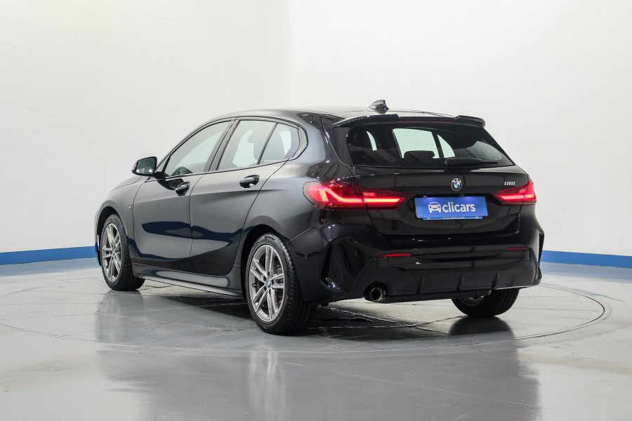 BMW Serie 1 Gasolina 118iA M Sport 8