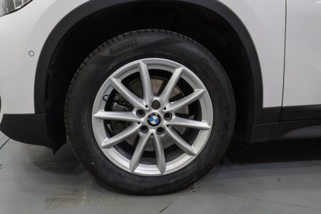 BMW X1 Diésel sDrive18dA Business 12
