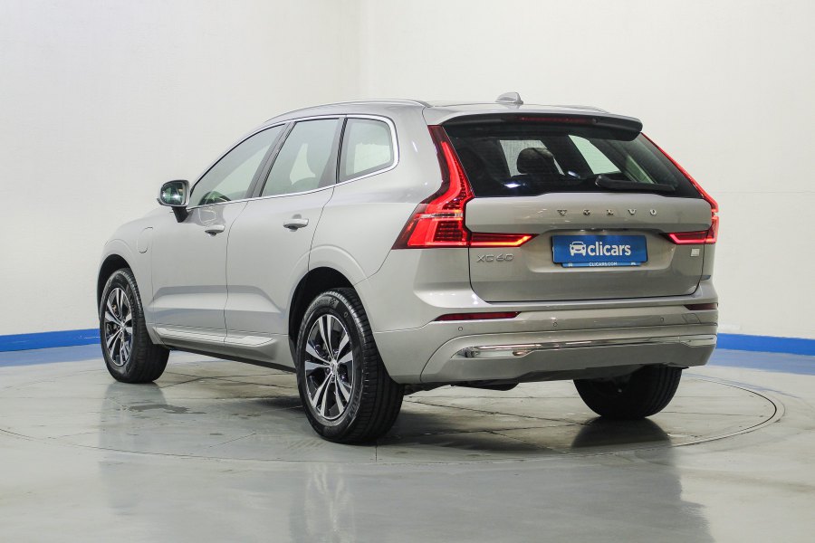 Volvo XC60 Híbrido enchufable 2.0 T6 AWD Recharge Core Auto 8