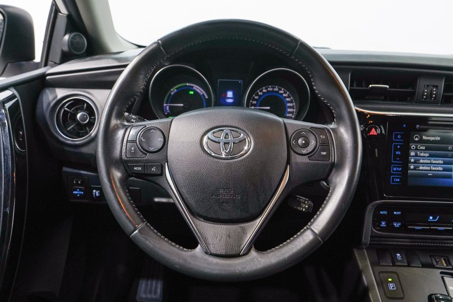 Toyota Auris Híbrido 1.8 140H Hybrid Active (Business Plus) 19