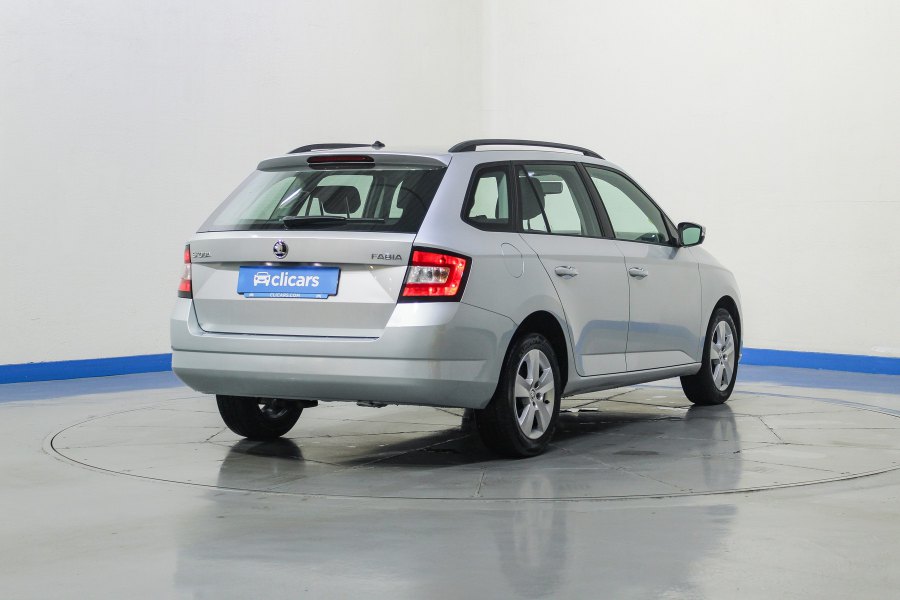 Skoda Fabia Gasolina Combi 1.0 TSI 70KW (95cv) Like 5