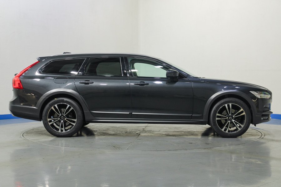 Volvo V90 Cross Country Diésel 2.0 D4 AWD Pro Auto 6