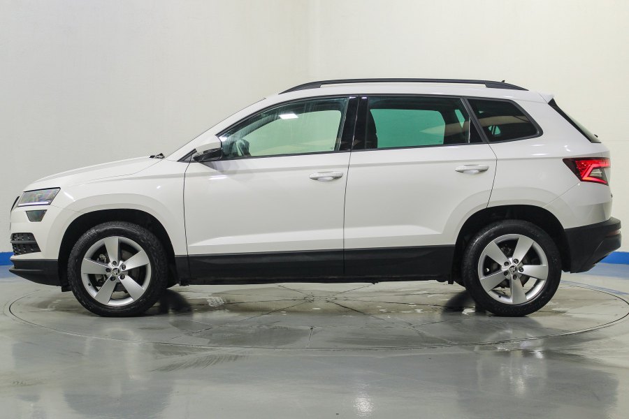 Skoda Karoq Diésel 1.6 TDI 85kW (115CV) Ambition 7