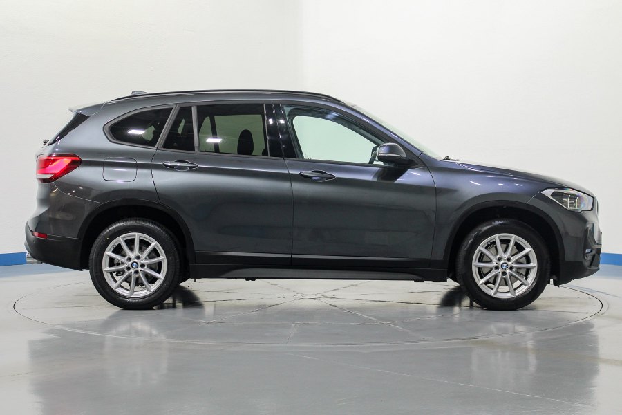 BMW X1 Diésel X1 sDrive 18dA Corporate 6