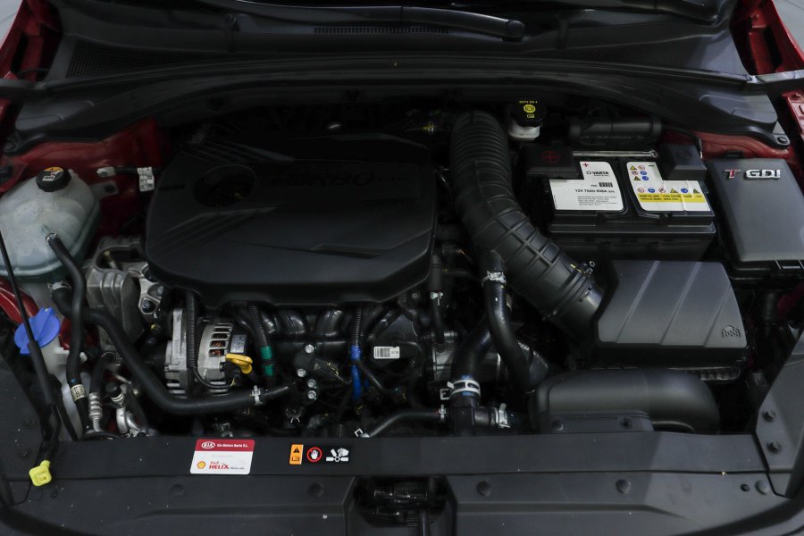 Kia Ceed Gasolina Ceed 1.6 T-GDI Eco-Dynamics GT 32