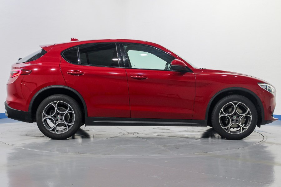 Alfa Romeo Stelvio Diésel Stelvio 2.2 Speciale AWD Aut. 210 6