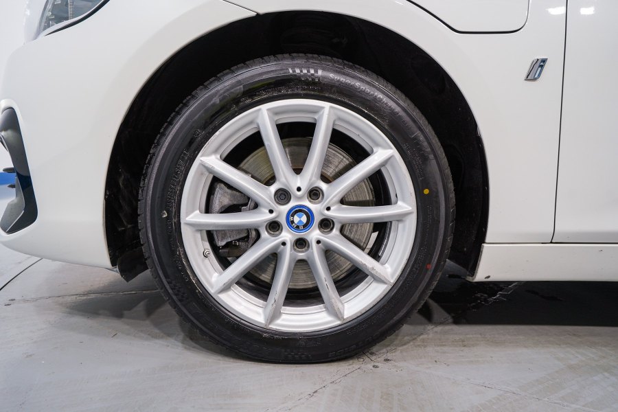 BMW Serie 2 Híbrido enchufable 225xe iPerformance Active Tourer 10