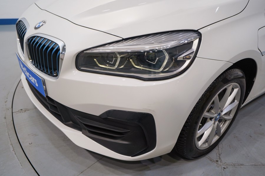 BMW Serie 2 Híbrido enchufable 225xe iPerformance Active Tourer 9