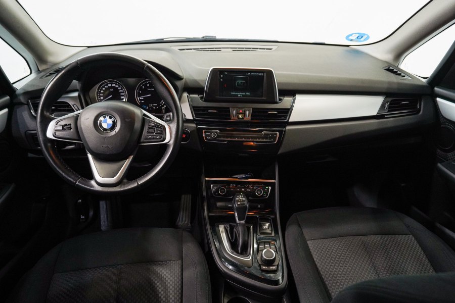 BMW Serie 2 Híbrido enchufable 225xe iPerformance Active Tourer 11