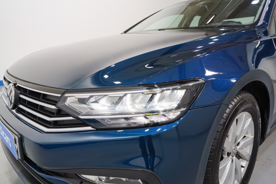 Volkswagen Passat Diésel Passat 1.6TDI DSG7 9