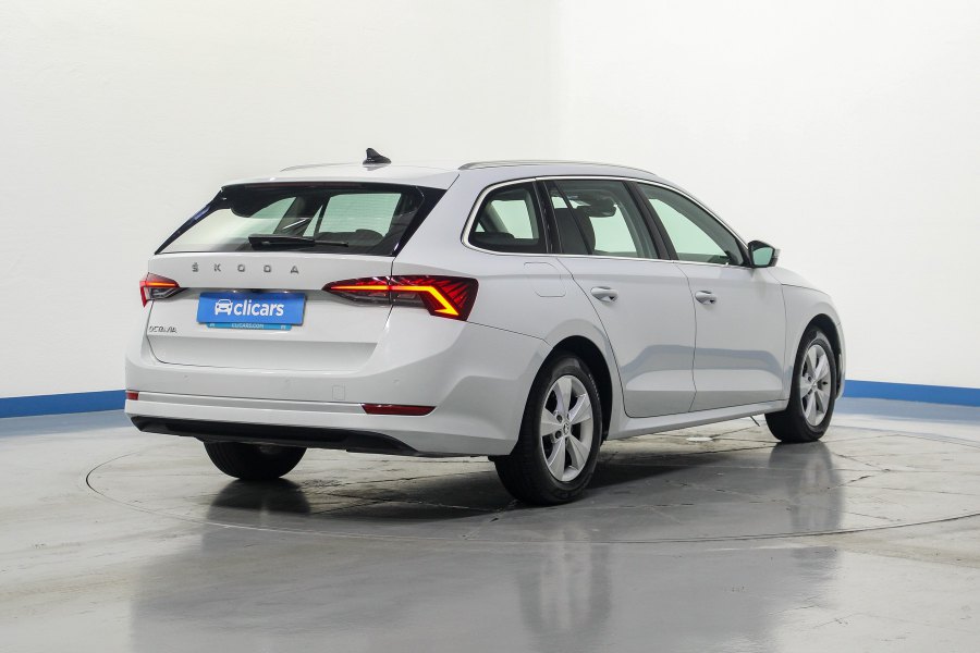 Skoda Octavia Diésel Octavia Combi 2.0TDI Ambition DSG 110kW 5