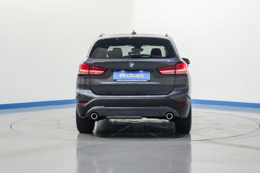 BMW X1 Diésel X1 sDrive 18dA Corporate 4