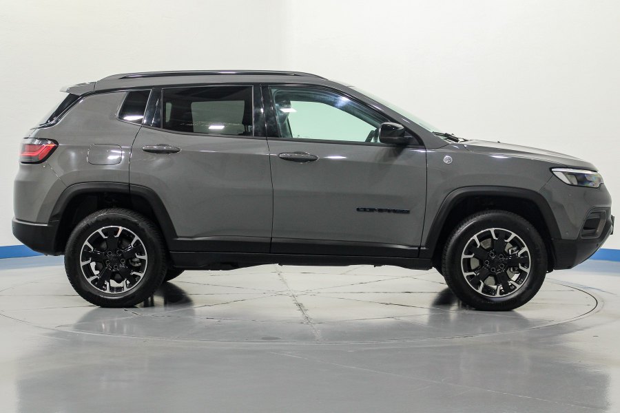 Jeep Compass Híbrido enchufable Compass 1.3 PHEV Trailhawk EAWD Aut. 240 6