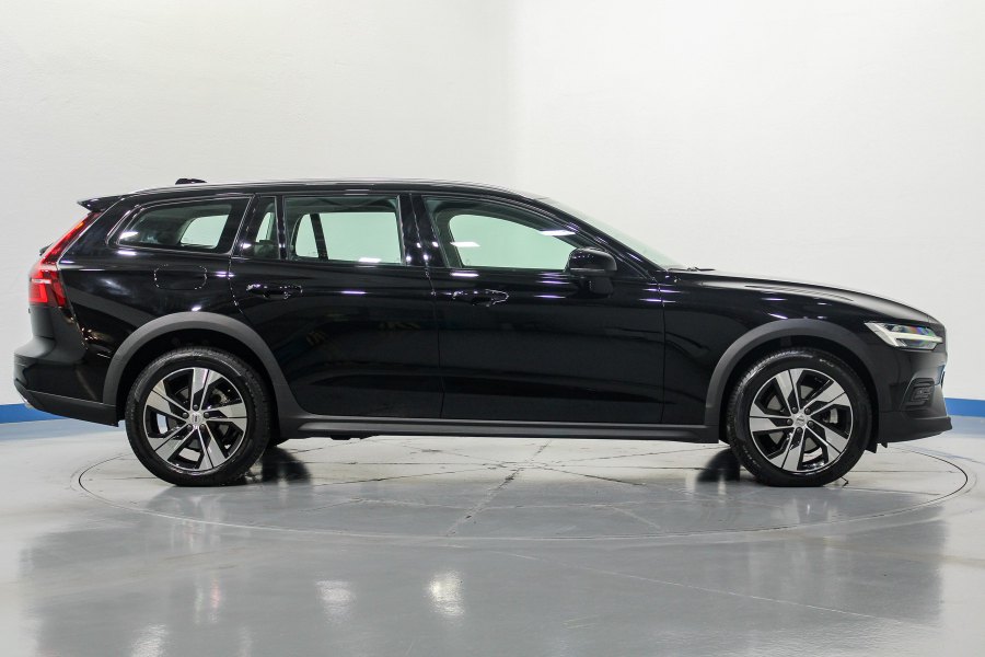 Volvo V60 Cross Country Mild hybrid V60 Cross Country B4 Pro AWD Aut. 6