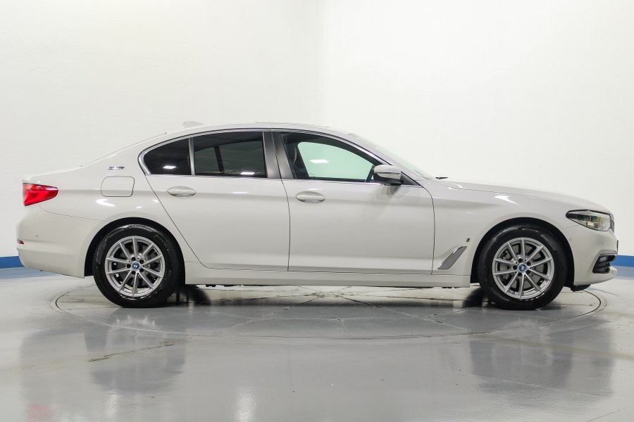 BMW Serie 5 Híbrido enchufable 530e iPerformance 6