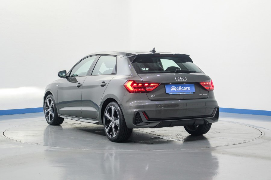 Audi A1 Gasolina A1 Sportback 25 TFSI Adrenalin 8