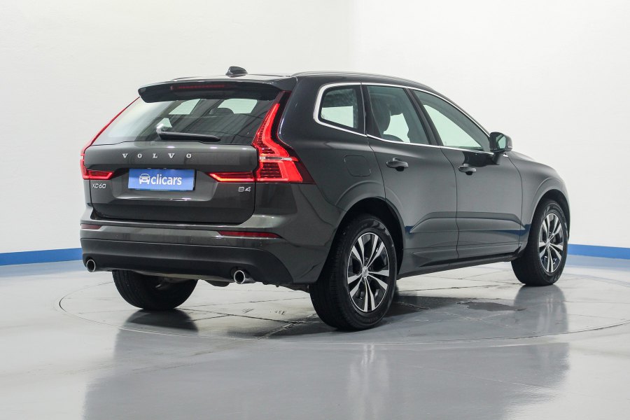 Volvo XC60 Mild hybrid XC60 B4 Momentum Pro FWD Aut. 5