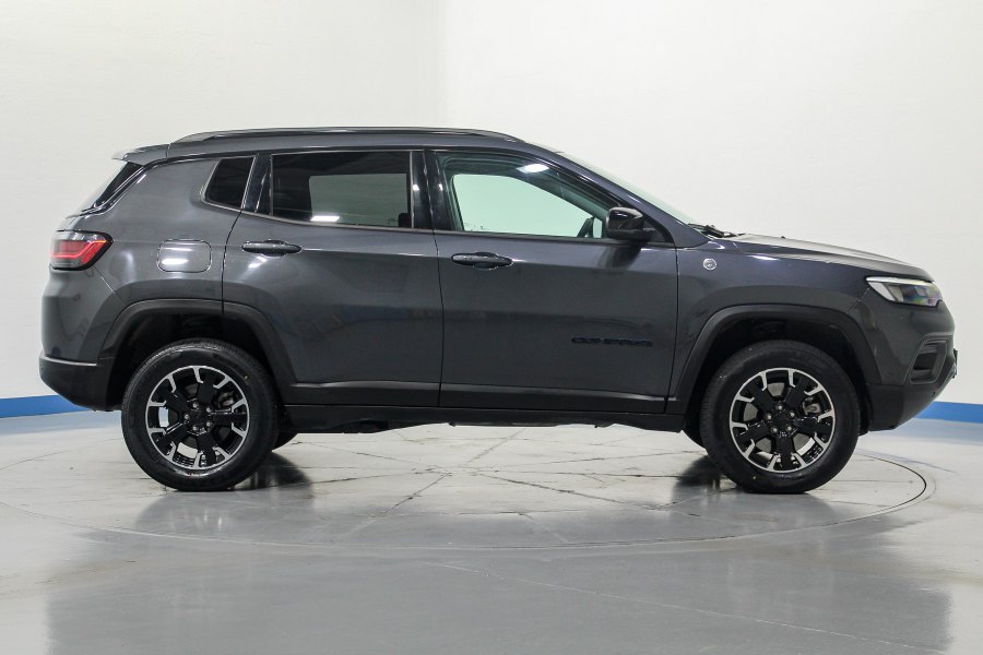 Jeep Compass Híbrido enchufable Compass 1.3 PHEV Trailhawk EAWD Aut. 240 5