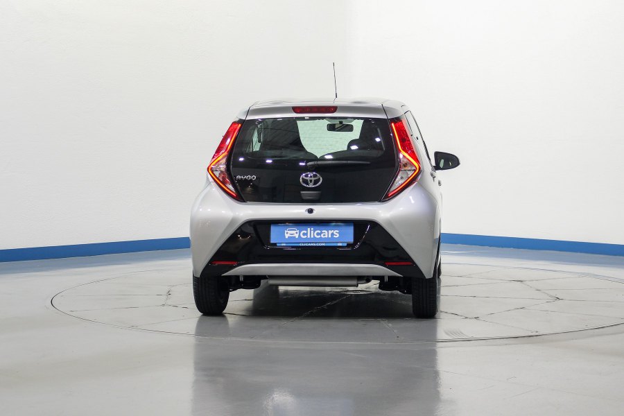 Toyota Aygo Gasolina Aygo 70 x-play 4