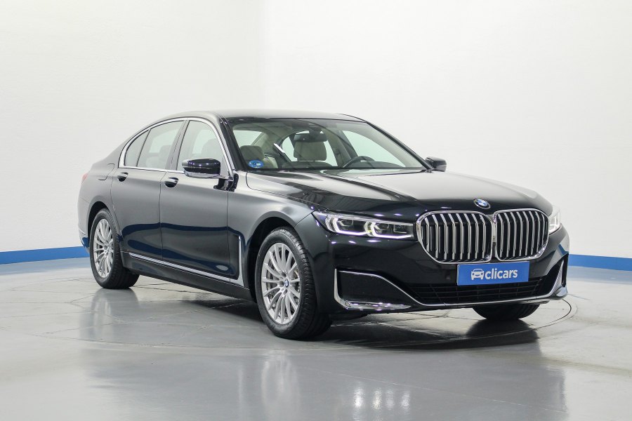 BMW Serie 7 Híbrido enchufable 745e 3