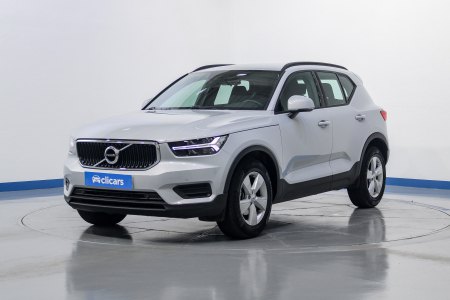 Volvo XC40 T2 Momentum Core