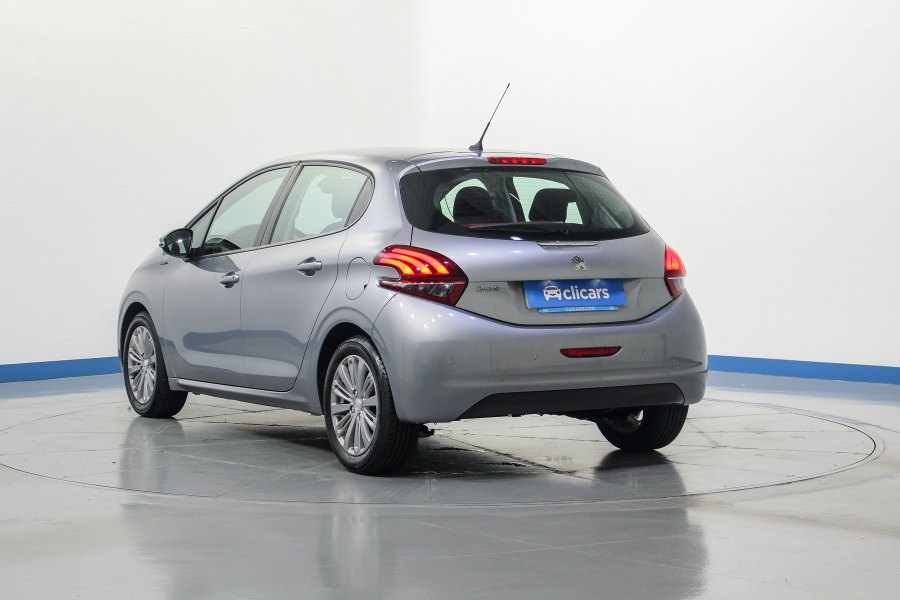 Peugeot 208 Gasolina 208 1.2 PureTech S&S Signature 82 8