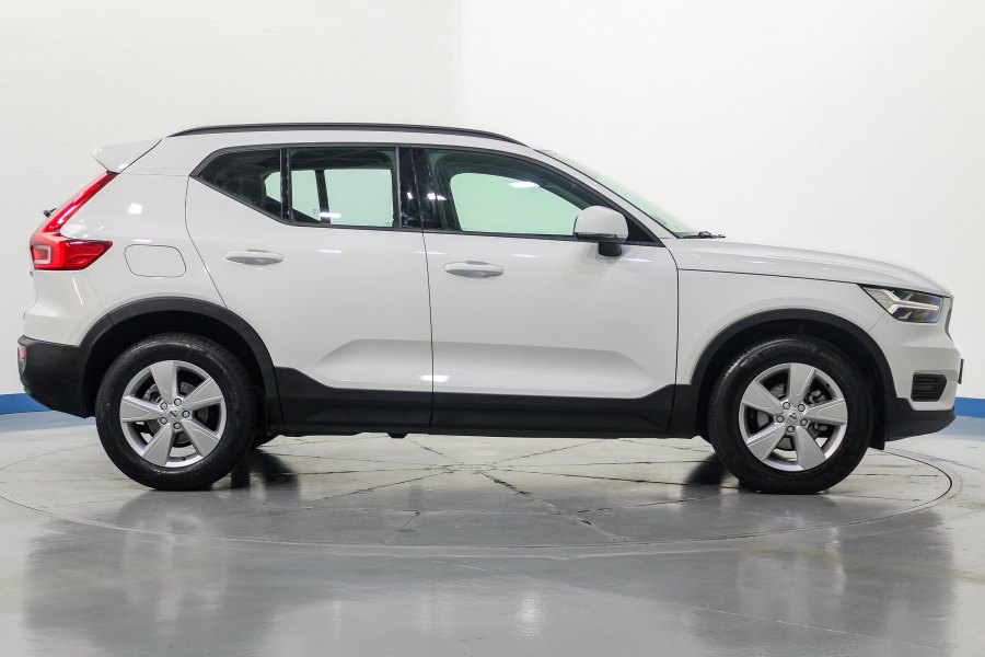 Volvo XC40 Diésel XC40 D3 Momentum Core 6